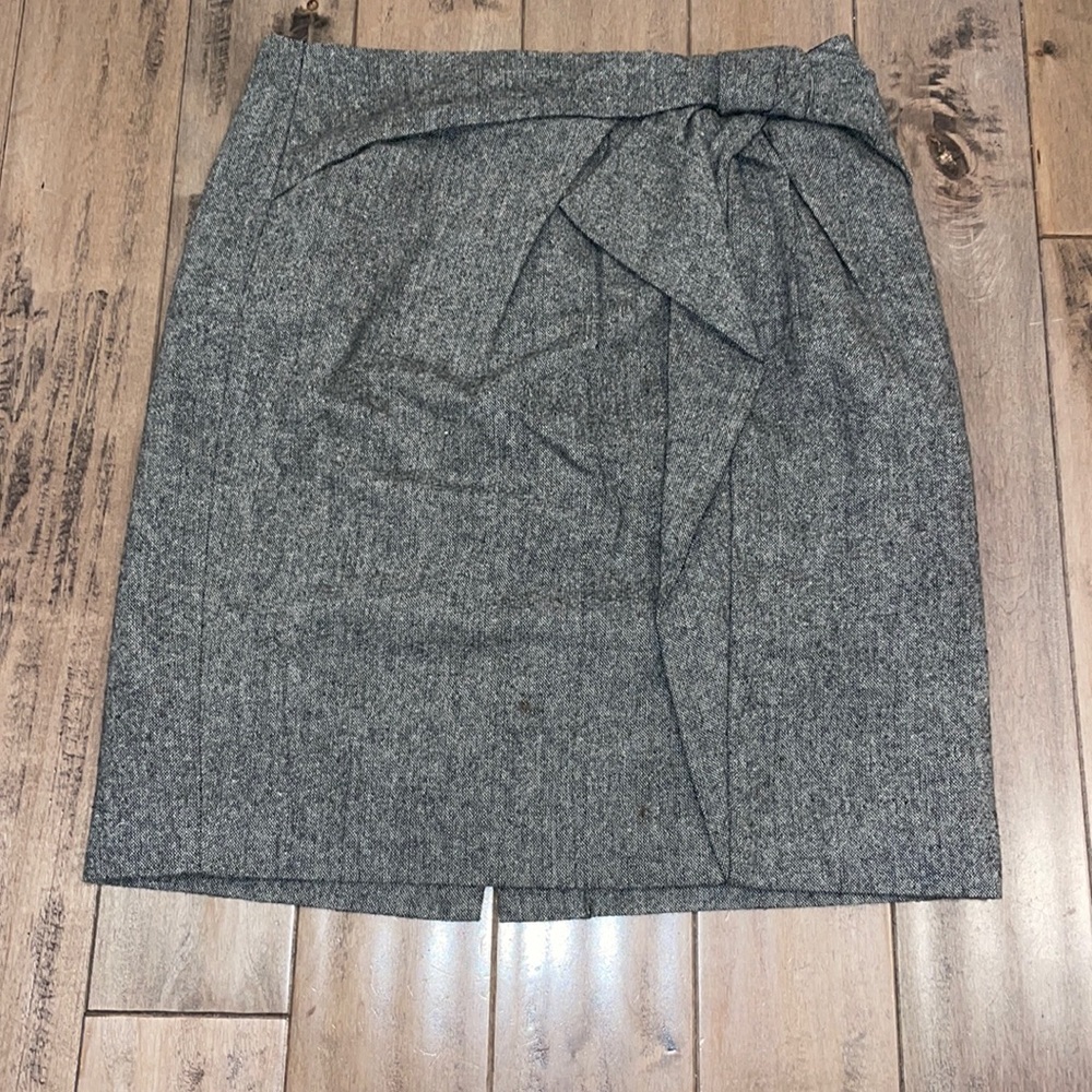 Gray Banana Republic Lined Skirt - Size 0